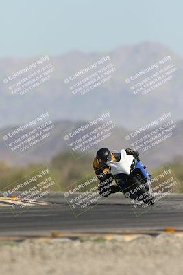 media/Oct-26-2025-Race Pace (Sun) [[c1447ca738]]/Non Verified (1st 20 Minutes of every Hour)/4-Turn 14 (1110am)/